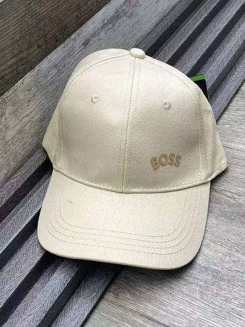 Gorra Premium Importada #260 - comprar en línea