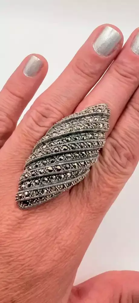 Anel Grande com Marcassita N19 - comprar online