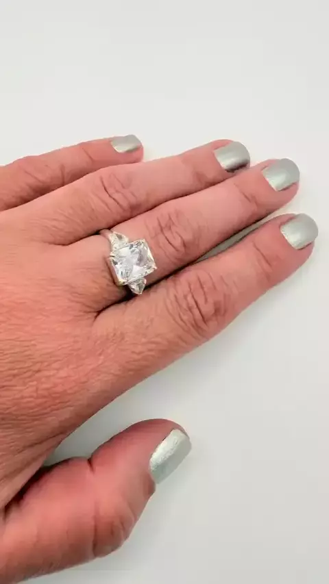 Anel Quadrado de zircônia N 19 - comprar online