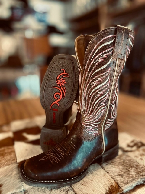 Bota Goyazes Feminina Couro Dallas Tabaco