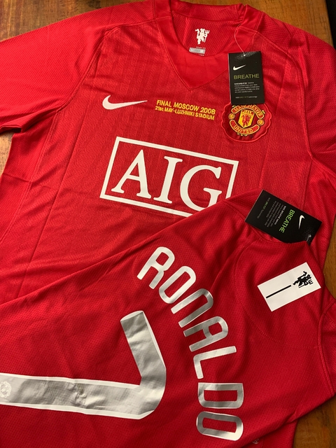 CAMISA RETRÔ - MANCHESTER UNITED - CR7 - comprar online
