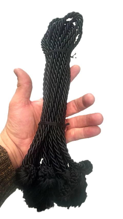 Cordão de São Francisco 2 mt Várias cores na internet