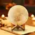 Led night light 8cm lua lâmpada alimentada por bateria com suporte estrelado lâmpada decoração do quarto luzes da noite crianças presente botão célula - clickecerto
