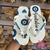 Havaianas Top Branca Personalizada Com Estampa e Pingente Olho Grego Gratidão