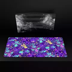 Tapete/Playmat diversas estampas Pokémon na internet