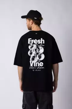 VCP Remera Over Rhy Fresh Negra - comprar online