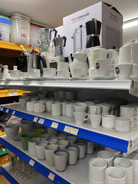 Platos y tazas VERVANO