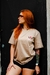 Camiseta Adidas Oversize na internet