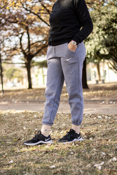 Jogging Nike Frisado en internet