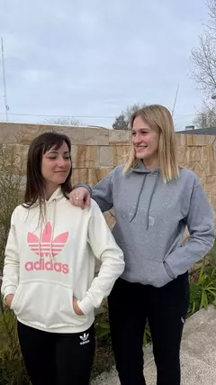 Imagen de Buzo canguro Adidas - frisado