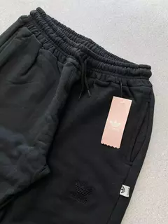 Jogging Adidas Chupin - Athenea