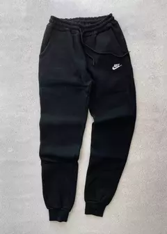 Jogging Nike bordado – frisado - comprar online