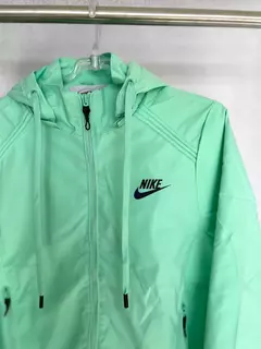Campera rompeviento nike – importada en internet