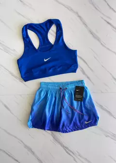 Top Nike – tiras gruesas - Athenea