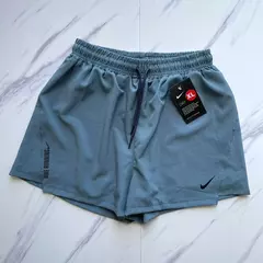 Imagen de Short Con Calza Nike – Importados