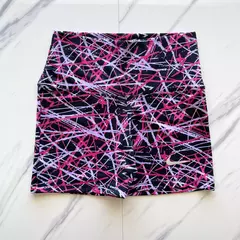 Calzas cortas Nike estampadas en internet
