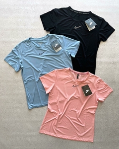 Remera deportiva nike - importada - comprar online