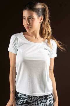 Remera LadyFit basic - Athenea