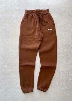 Jogging Nike Frisado