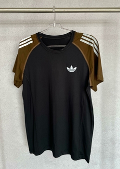 Remeras adidas unisex - talle L