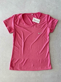Remera nike dryfit - Athenea