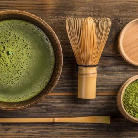 Batidor p/ matcha - comprar online