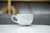 Taza de cerámica blanca con diseño minimalista - comprar online