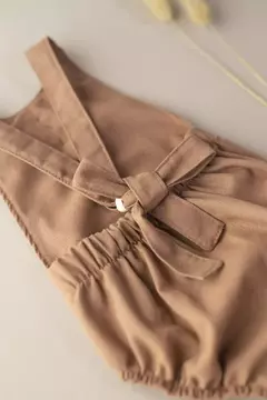 ROMPER ALICE - CASTANHO - Almeidinha Baby Kids