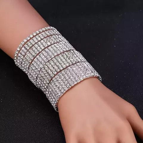 Pulseira Light Luxury – Acessório de Diamante para Presente