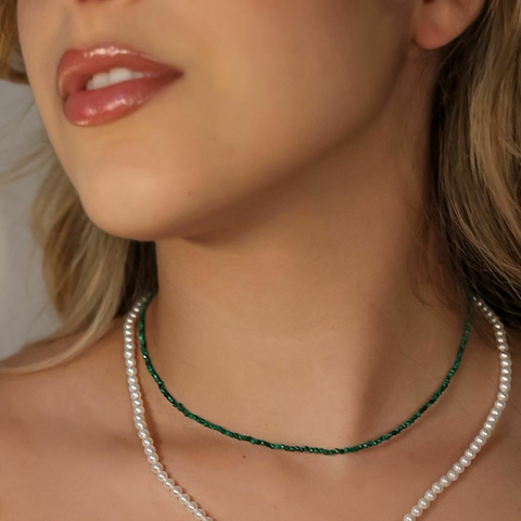 Choker Mini Pedras Naturais Malaquita - comprar online