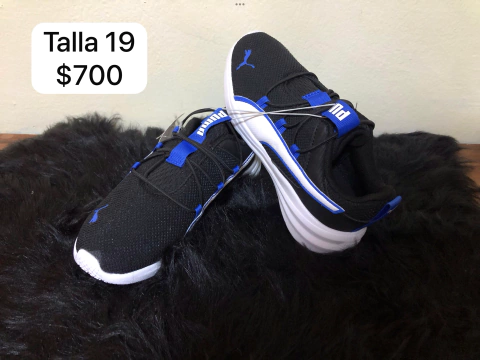 TENNIS PUMA NEGRO CON AZUL TALLA 1
