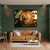 Quadro decorativo Grande Leão de juda dourado com lua cheia, folhas tropicais, costela de adão.