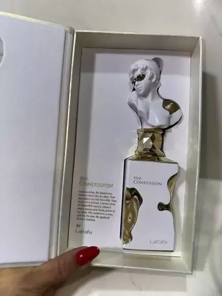 Her Confession lattafa feminino 100ml