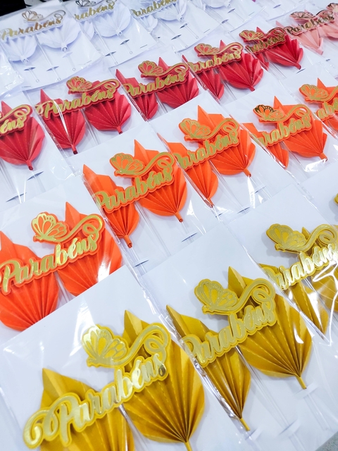 Topo de Bolo padrão “Parabéns” (Dourado)