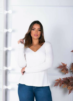 Blusa Feminina Gola V Podrinha Longa Blusinha Feminino Inverno Barato em Promoção - comprar online