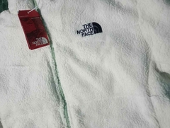 CAMPERA IMPERMEABLE Y REVERSIBLE THE NORTH FACE BLANCA RAYAS - comprar online