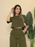 conjunto de blusa com manga curto e calça pantalona de alfaiataria C606