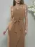 vestido midi de alfaiataria de alcinha