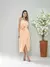 vestido midi de alfaiataria de alcinha - loja online