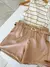 Short feminino alfaiataria com cinto e com bolso