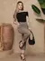 CALÇA CAPRI FEMININA JACQUARD LINHO COM BOLSO E BOTAO. - MAG