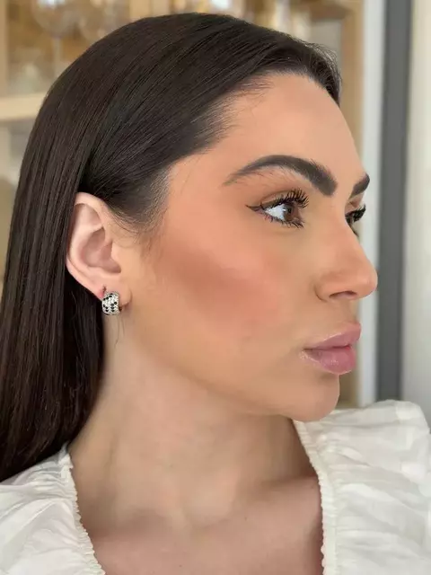 Brinco Click Folheado a Prata com Zircônia Preta