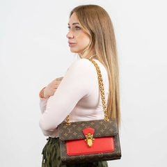 Chanel Boy Small Classic na internet