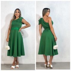 Vestido Midi Alfaiataria, mula manca Com Forro, elastex na cintura e detalhe de Renda na frente