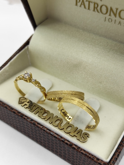 Aliança de Ouro 18k 3mm | Diamantado com Friso Central + Anel Solitário Infinito com Pedra - comprar online