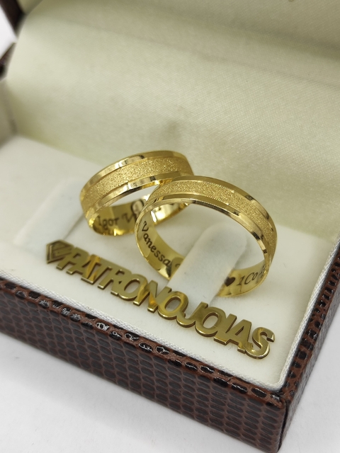 Aliança de Ouro 18k 6mm | Chanfrado | Polido Lateral e Diamantado ao Centro - comprar online