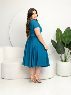 Vestido Midi Azul Petróleo na internet