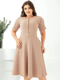 Vestido Tainá Bege na internet