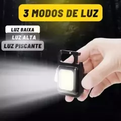 Mini Lanterna Portátil com Chaveiro E Abridor De Garrafa - Moto Toca