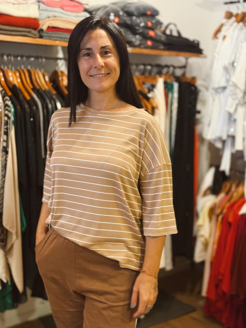 Remera Capri